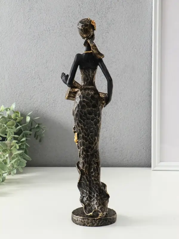 Сувенир полистоун "Африканка в косынке с цветами и барабаном" чёрный 8,5х8,5х39 см