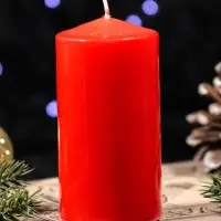 Свеча столб 50*100 мм с накаткой "Символ года" , Конь, красная