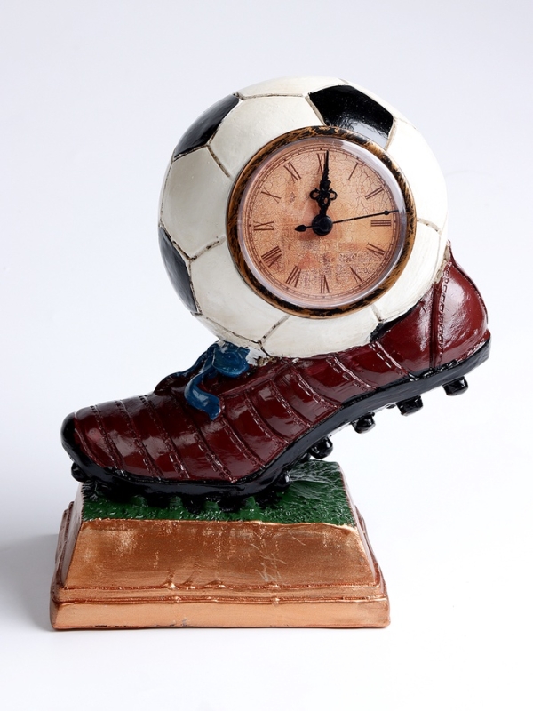 Часы настольные интерьерные, &laquo;Футбол&raquo;, на батарейках, 14.3&times;11.3&times;21.2 см, d-8 см