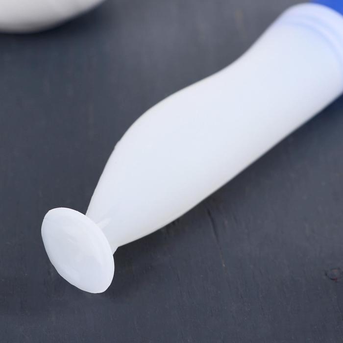 Кисть с резервуаром для масла и присоской Доляна &laquo;Фобос&raquo;, силикон, 17 см, цвет МИКС