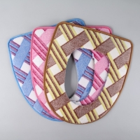 Чехол на сиденье для унитаза на липучках Доляна &laquo;Универсал&raquo;, 35&times;43 см, цвет МИКС