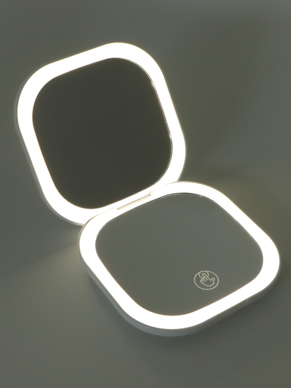 Зеркало косметическое, подсветка 9х9х1,3 см, 1 диод, увеличение, от АКБ, белое Зеркало косметическое, подсветка 9х9х1,3 см, 1 диод, увеличение, от АКБ, белое