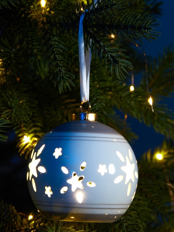 Елочный шар "Звезды беж" 10х8.8х8.8, 1 LED, LR44x3(в компл.), Т/БЕЛЫЙ