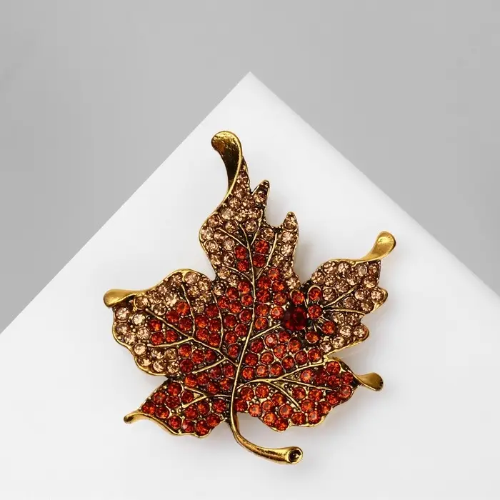 Брошь &laquo;Лист&raquo; кленовый, цвет коричневый в чернёном золоте