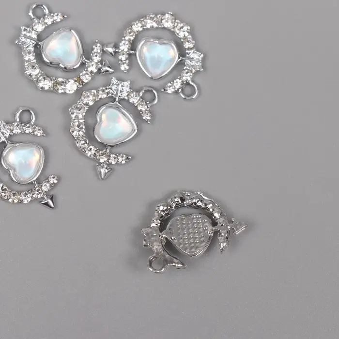 Декор для творчества металл, стразы "Сердце в месяце" серебро 2х1,5х0,5 см