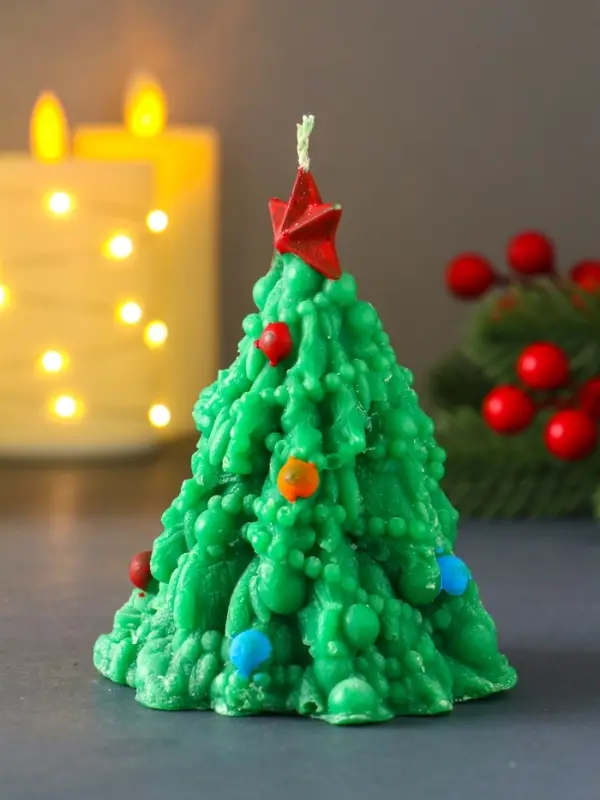 Свеча "Ёлочка нарядная" 90*108 мм