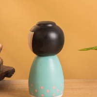 Деревянная кукла кокеши "Гейша" 7х7,5х15 см