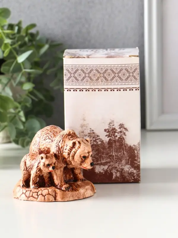 Фигура "Медведь с медвежонком" 6,5х7х9,5 см