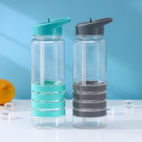 Бутылка с трубочкой Доляна &laquo;Спорт&raquo;, 700 мл, 23,5&times;7,5&times;8,5 см, цвет МИКС