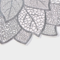 Салфетка сервировочная на стол &laquo;Цветок&raquo;, d=43 см, цвет серебряный