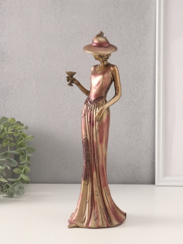 Сувенир полистоун "Девушка в платье 20-30-х годов с бокалом" 12,5х9,5х31,5 см