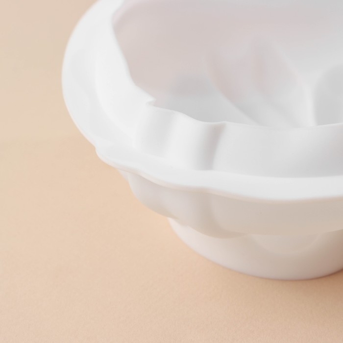 Форма для выпечки и муссовых десертов KONFINETTA &laquo;Сердце с бантом&raquo;, 19&times;17&times;6,5 см, цвет белый