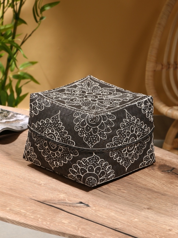 Корзинка плетеная "Бонтанг" бамбук 24х24х15 см, тёмная