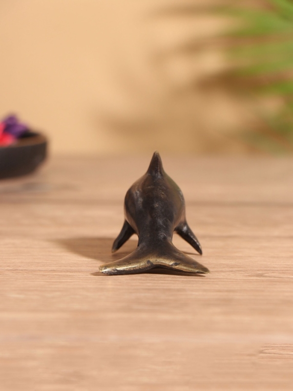 Сувенир бронза "Дельфин" 9х4х4 см