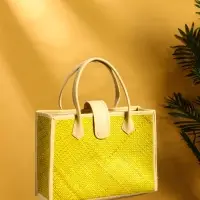 Сумка плетёная на застёжке из пандана, 35&times;12&times;40 см, жёлтая