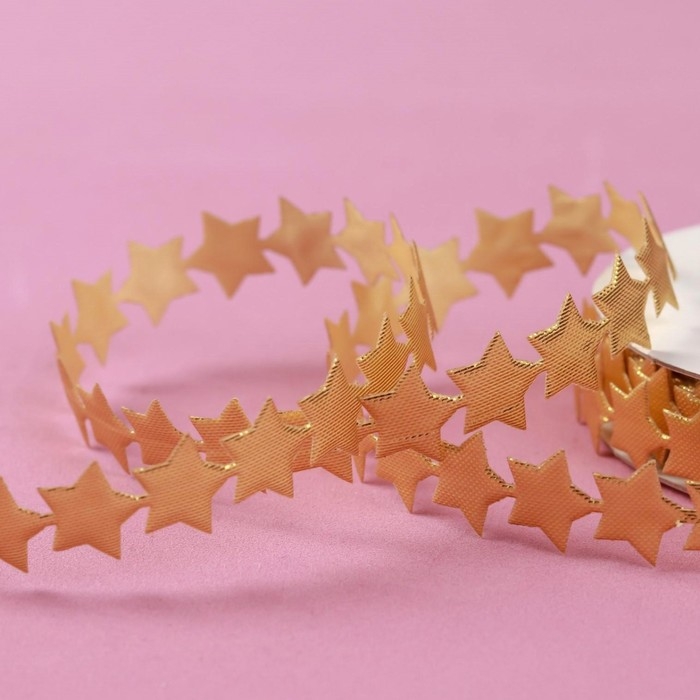 Новый год! Лента фигурная &laquo;Звёзды&raquo;, 15 мм, 9 &plusmn; 0,5 м, цвет золотой