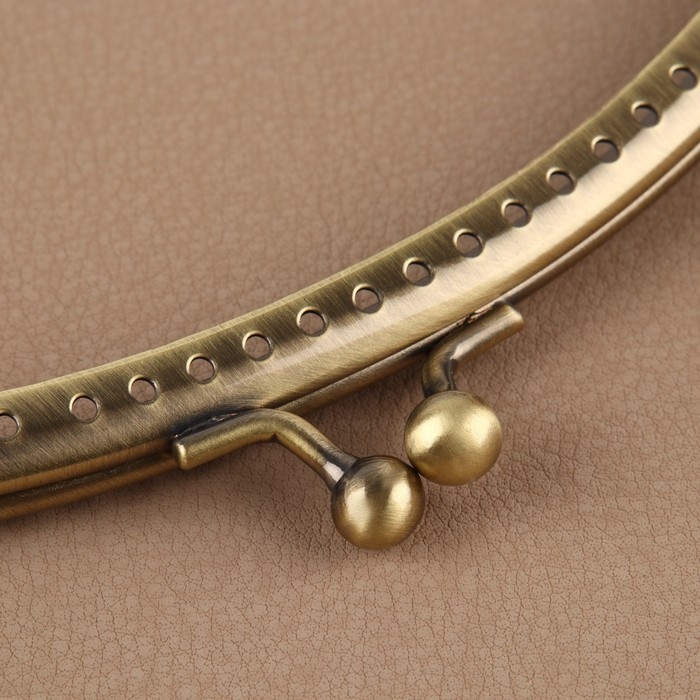 Фермуар пришивной &laquo;Полукруг&raquo;, 20 &times; 9 см, цвет бронзовый