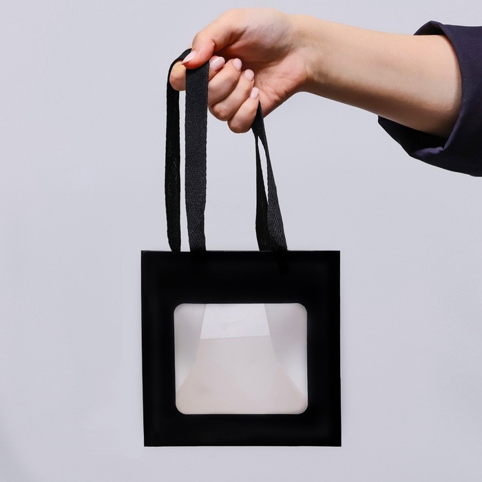 Пакет подарочный, крафт, с окном, &laquo;Черный&raquo;, 15 х 15 х 15 см