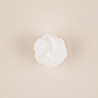 Свеча восковая, 5,5&times;5,5 см