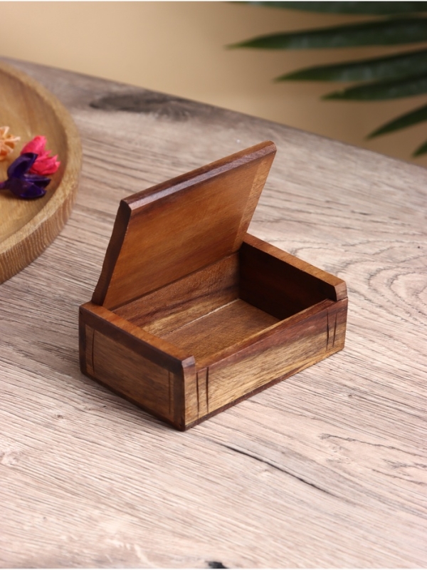 Шкатулка резная "Бабочка" дерево соно, 11х7х3,5 см