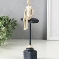 Сувенир полистоун "Абстракция. Человек на краю" серый с бежевым 9,5х6х27  см