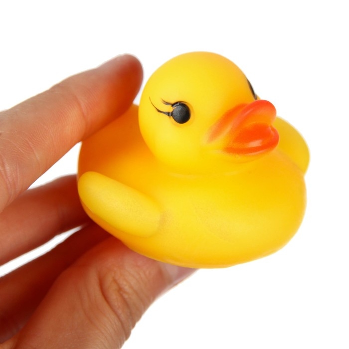 Набор резиновых игрушек для ванны &laquo;Утята с кругом&raquo;, 8 см, с пищалкой, 4 шт., цвет МИКС, Крошка Я