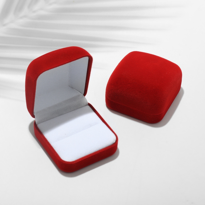 Футляр бархатный под кольцо &laquo;Классический&raquo;, 5&times;5,5, цвет красный, вставка белая