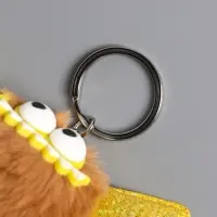 Пушистик на кольце "Муха" беж 9х10х5 см