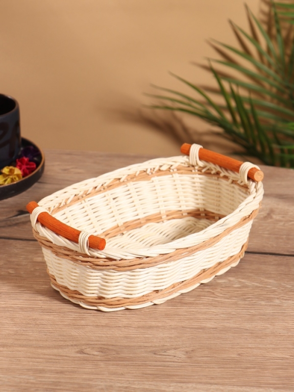 Корзина плетеная 25,5х16х8 см +/- 3 см  ротанг