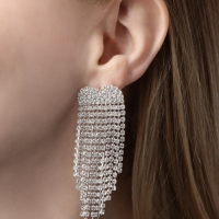 Серьги висячие со стразами &laquo;Вечное сияние&raquo; сердечки, цвет белый в серебре