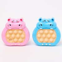 Развивающая игрушка &laquo;Бегемотик&raquo; с подвесом, свет, звук, виды МИКС