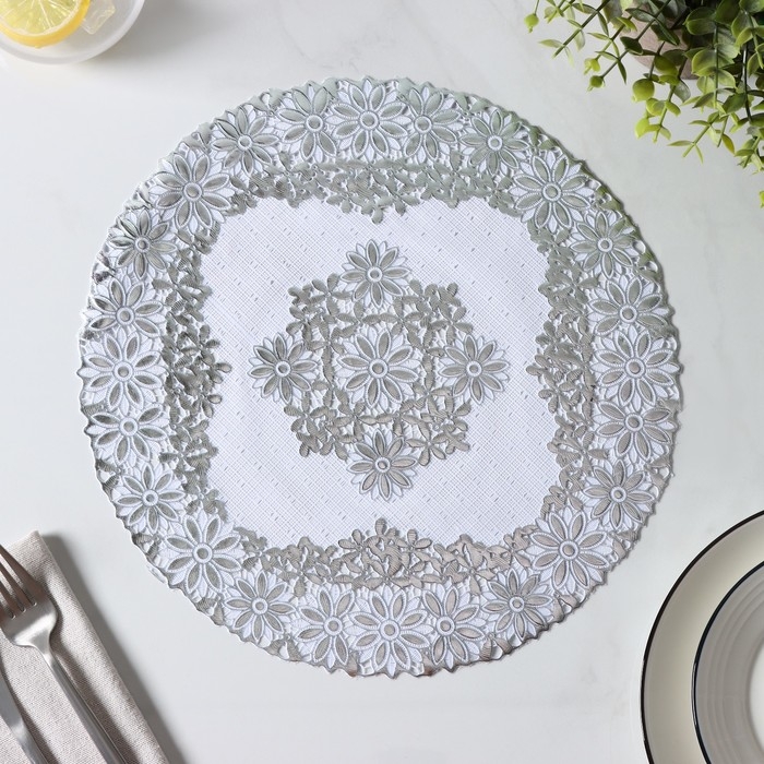 Салфетки сервировочные на стол Доляна &laquo;Цветы&raquo;, ажурные, d=30 см, 4 шт, ПВХ, цвет серебряный