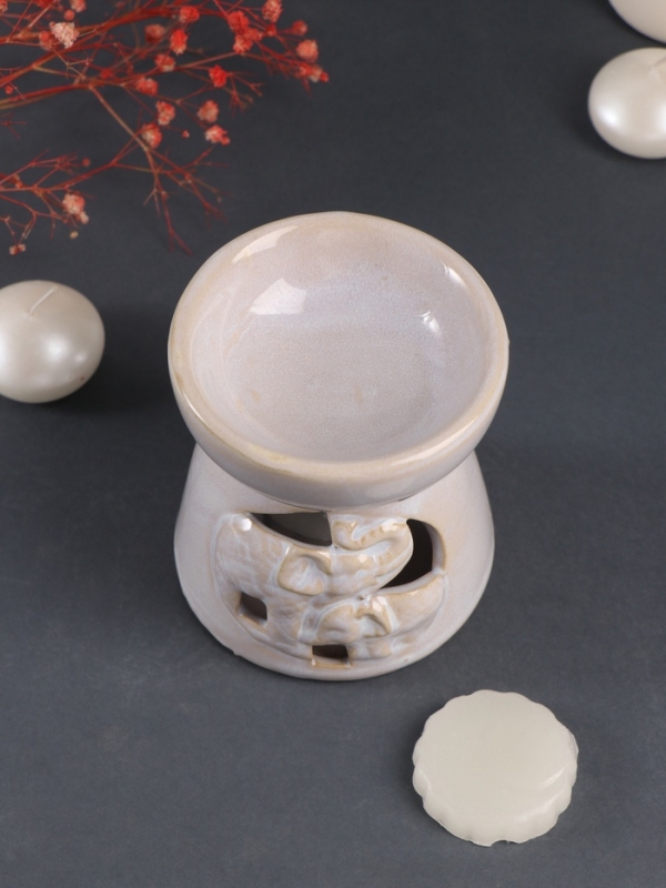 Набор: аромалампа для эфирных масел, мелтсы из воска ароматические &laquo;Слон со слонёнком&raquo;, светлый беж, 10&times;10&times;9 см