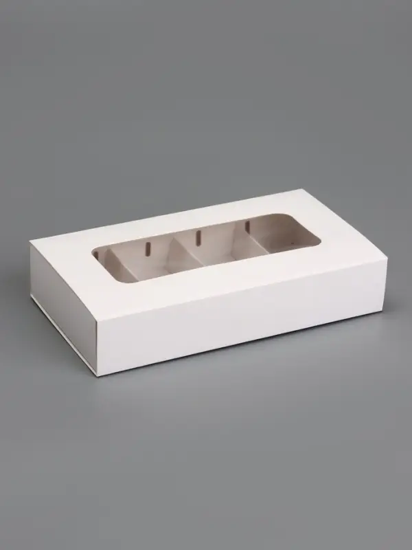 Коробка для 8 конфет, белая, 9.8&times;17.7&times;3.5 см