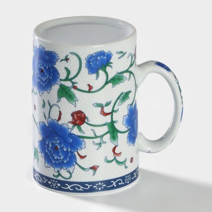 Кружка керамическая с крышкой и ситом &laquo;Цветение роз&raquo;, 300 мл