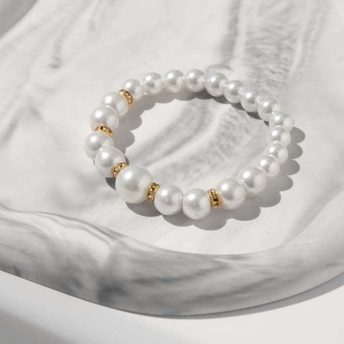 Браслет жемчуг &laquo;Подарок моря&raquo; с жемчугом, шар № 6,8,10, цвет белый в золоте, d=6,5 см