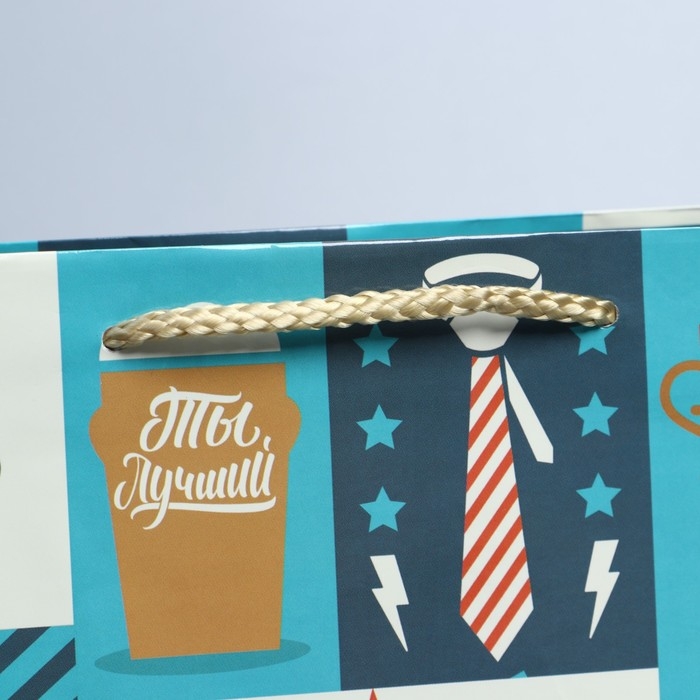 Пакет подарочный ламинированный вертикальный, упаковка, &laquo;Мужчине мечты&raquo;, ML 21 х 25 х 8 см