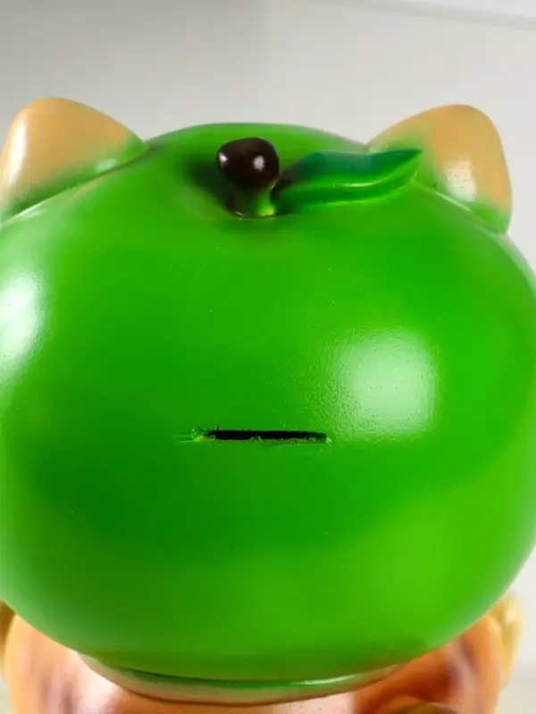 Копилка "Кот в костюме яблоко"зелёный, 21х17х17 см