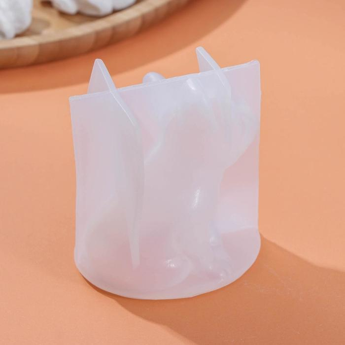 Молд Доляна &laquo;Бульдог&raquo;, силикон, 8&times;6&times;7 см, цвет белый