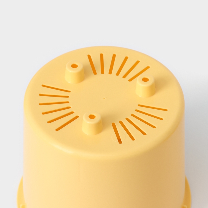 Кашпо для цветов со вставкой &laquo;Стив&raquo;, 650 мл, d=11,5 см, h=10,5 см, цвет банановый