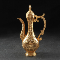 Набор сервировочный &laquo;Роскошь. Золото&raquo;, 8 предметов: кувшин 250 мл, 6 рюмок, 20 мл, поднос, цвет золотой