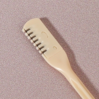 Бритва для коррекции бровей, 8,5 &times; 0,8 см, набор &ndash; 3 шт, цвет бежевый