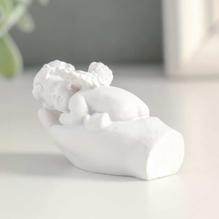 Сувенир полистоун "Белоснежный ангел в ладошке" МИКС 5,2х3х3 см