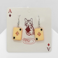 Серьги ассорти &laquo;Радость&raquo; карты, пики, цвет бежевый в серебре