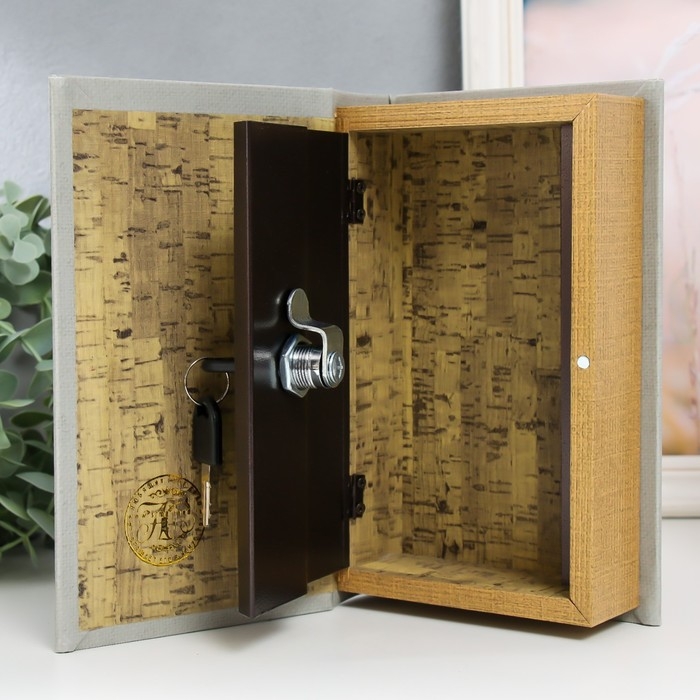 Сейф-книга дерево кожзам "Компас" 21х13х5 см