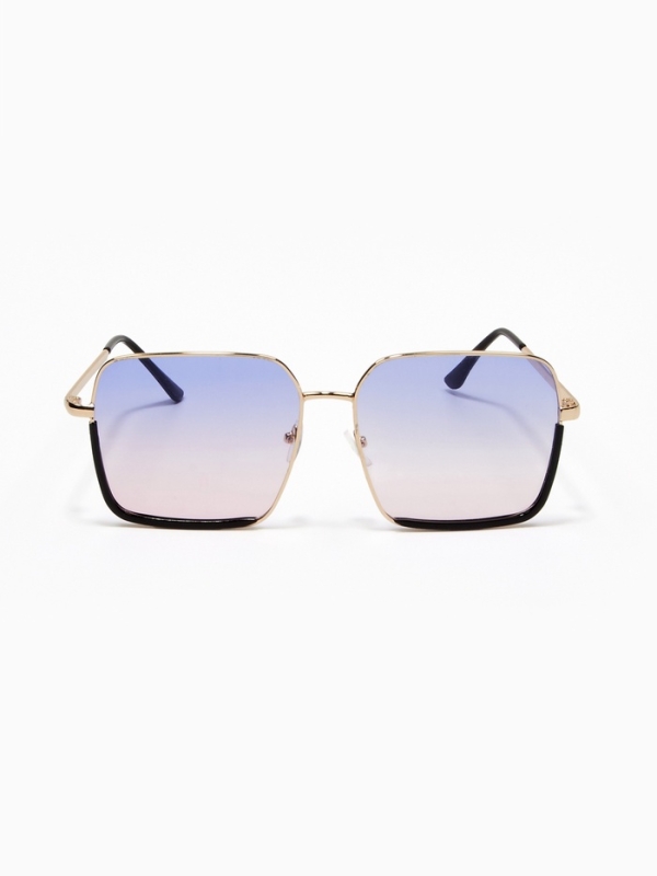 Очки солнцезащитные uv 400, дужка 13.5 см, ширина 12.8 см, линза 5.5&times;6 см