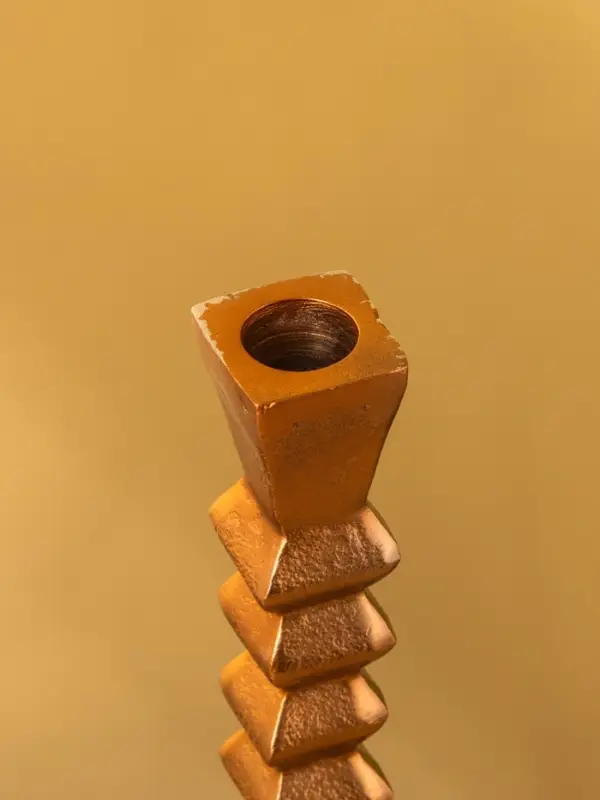 Подсвечник "Спираль" алюминий 14х14х38 см