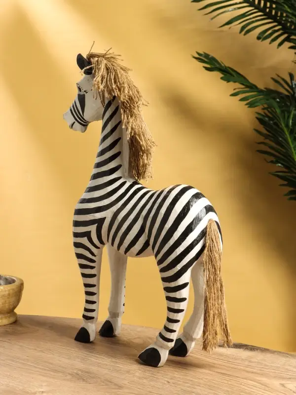 Сувенир &laquo;Зебра&raquo;, 30&times;10&times;45 см, дерево, чёрно-белый