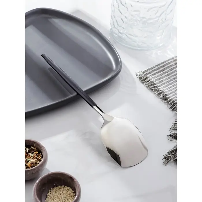 Лопатка из нержавеющей стали Magistro &laquo;Грэйс&raquo;, длина 26 см, цвет ручки чёрный, цвет головы серебряный