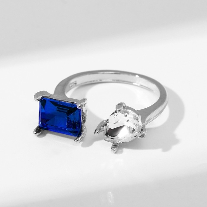 Кольцо &laquo;Драгоценность&raquo; фигуры, цвет бело-синий в серебре, безразмерное